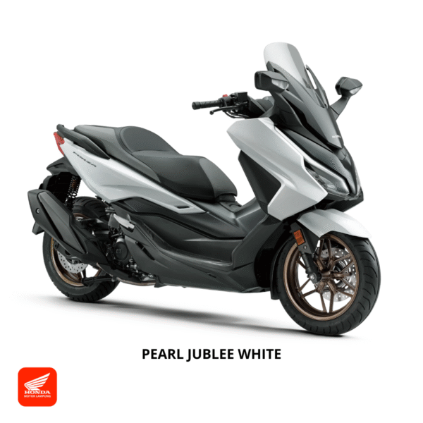Honda Forza warna Pearl Jublee White, dealer Motor Honda Lampung